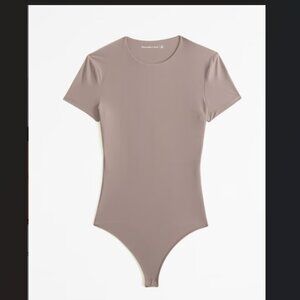 NWT- A&F - Soft Matte Seamless Tee Bodysuit - Brown - Medium
